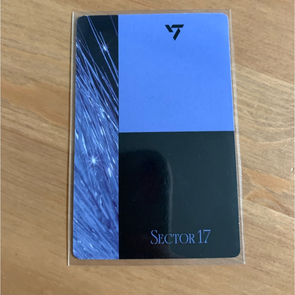 Seventeen Jun photocard